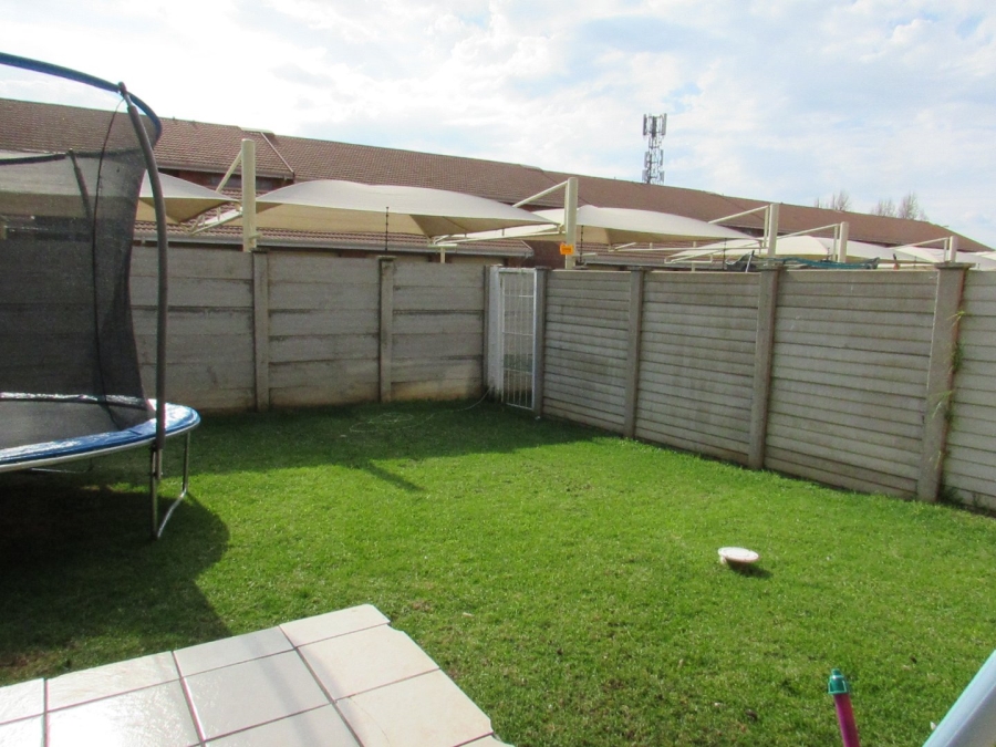 2 Bedroom Property for Sale in Pellissier Free State
